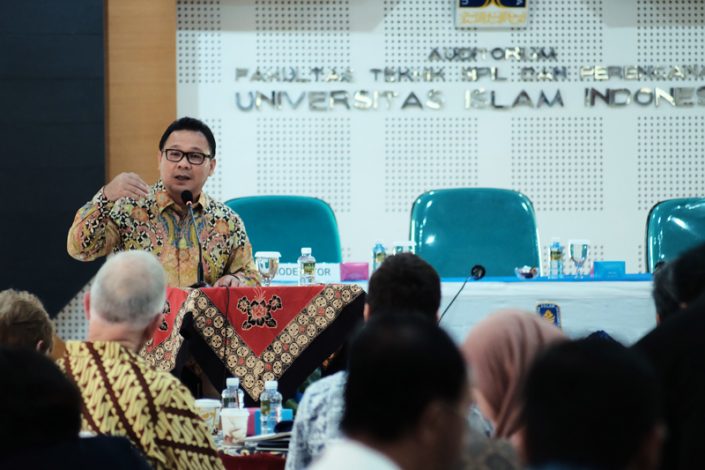 Konferensi Nasional Inovasi Lingkungan Terbangun Konferensi Nasional Inovasi Lingkungan Terbangun