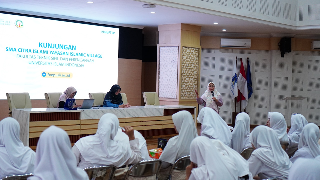 Kunjungan Inspiratif SMA Citra Islami Islamic Village ke FTSP UII: Menyongsong Masa Depan Teknik dan Inovasi